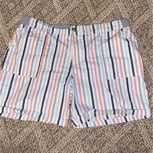 LEE striped shorts w/ stretchy waistband